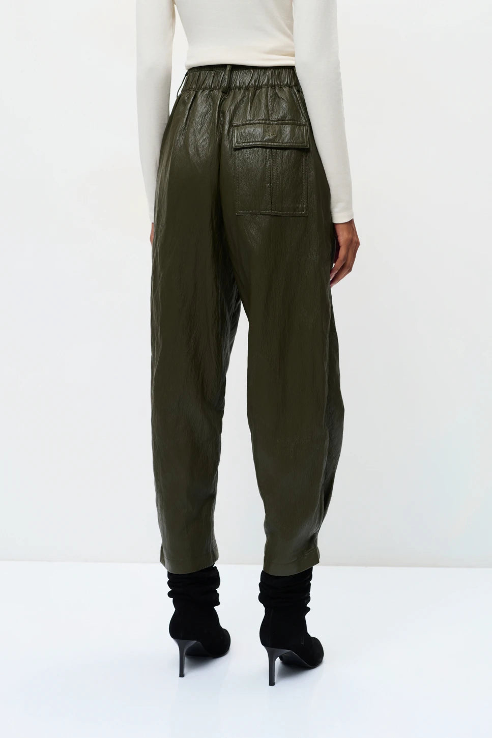 Pantalon effet cuir barrel léger BSB