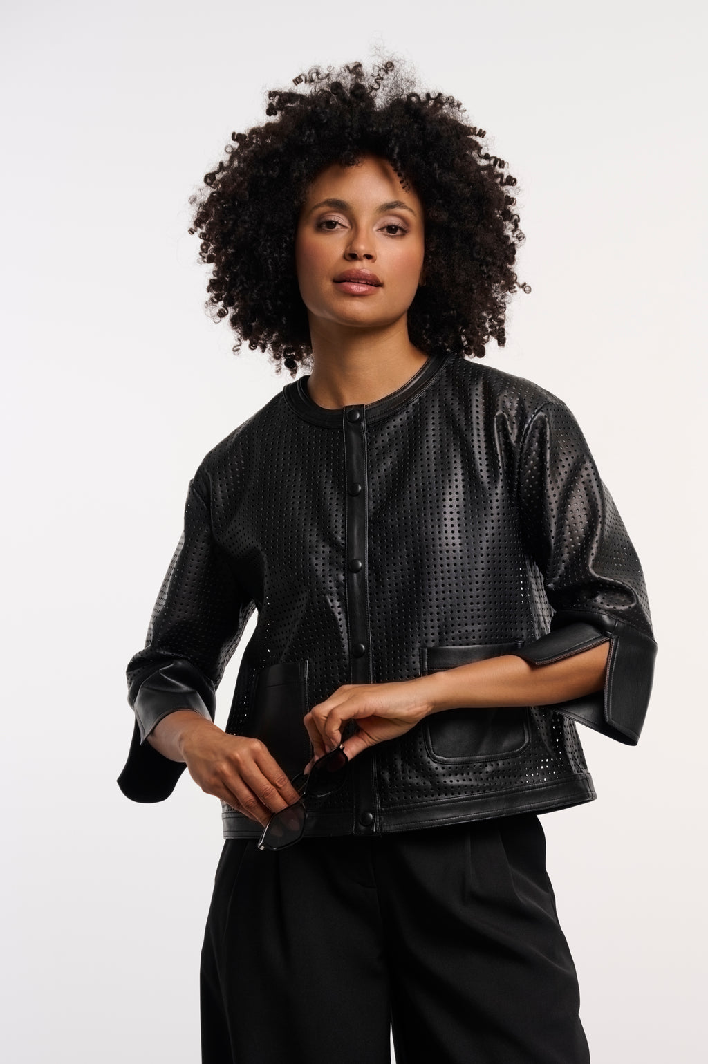 Veste perforée noire PU Abou RINO PELLE