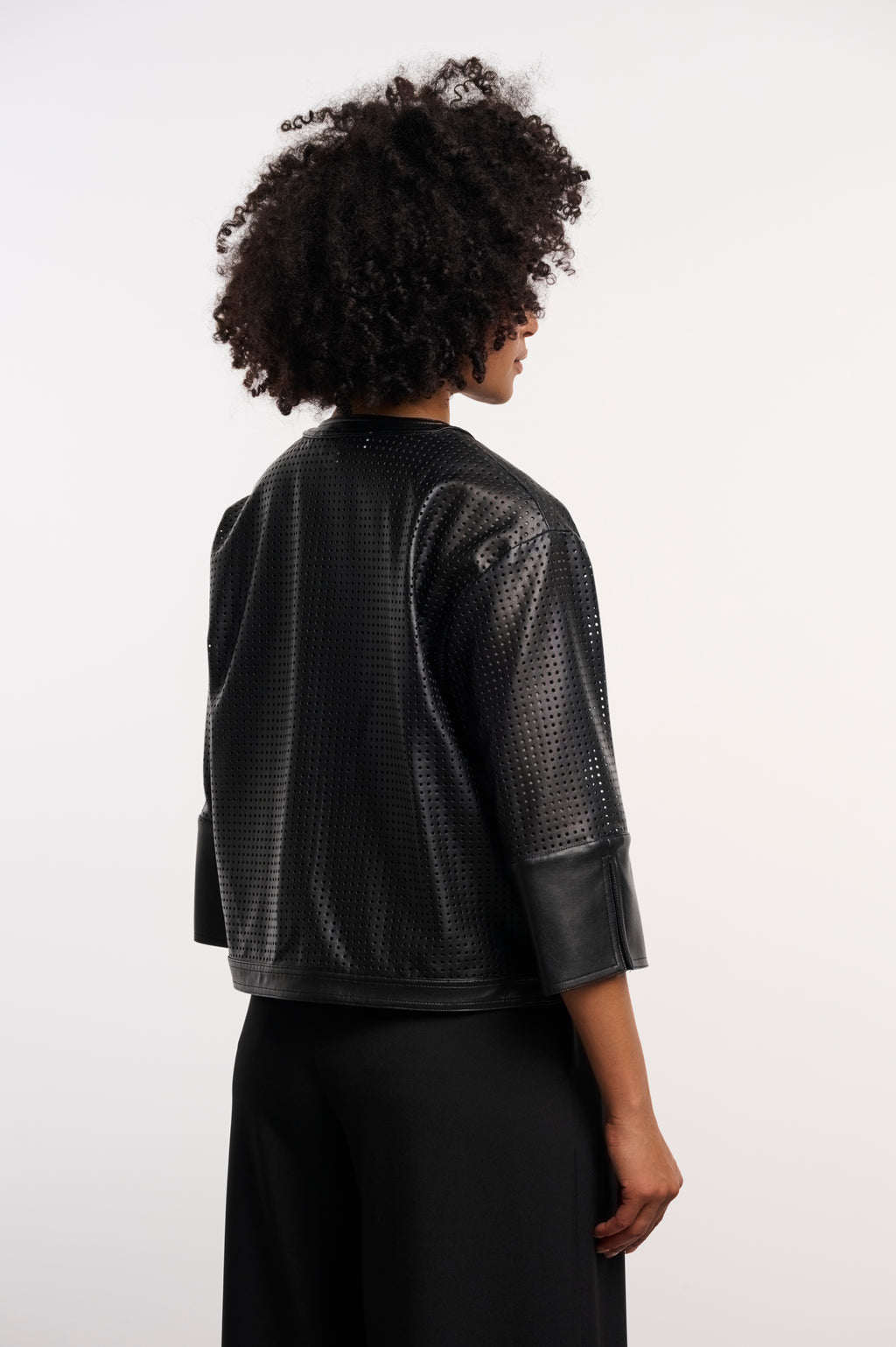 Veste perforée noire PU Abou RINO PELLE