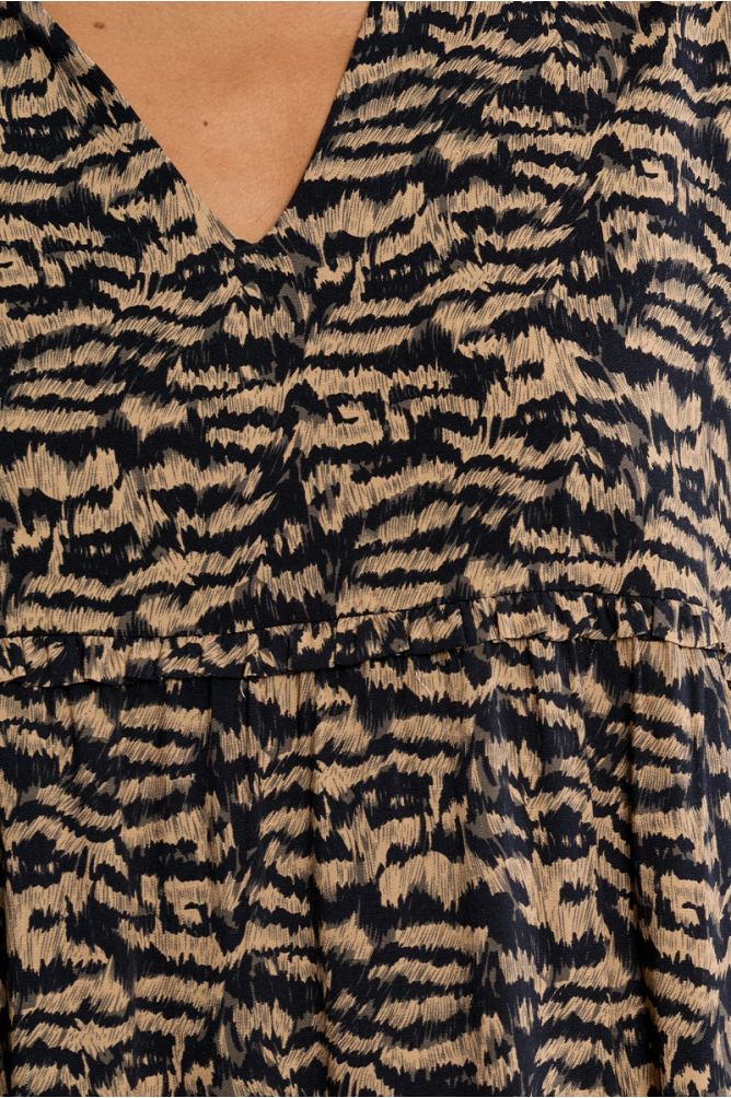 Lili Sidonio short dress